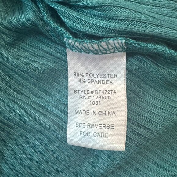 Ribbed Teal Short Sleeve Button Front Cropped Top By Heart & Hips - Size M - Picture 6 of 11